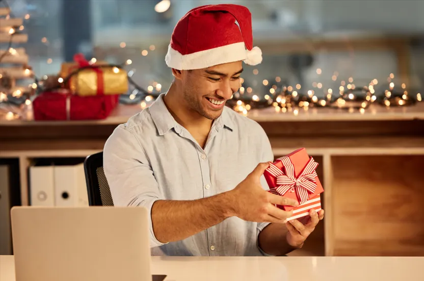 Guide: Gaveidéer til ham – fra budget til luksus under Black Week